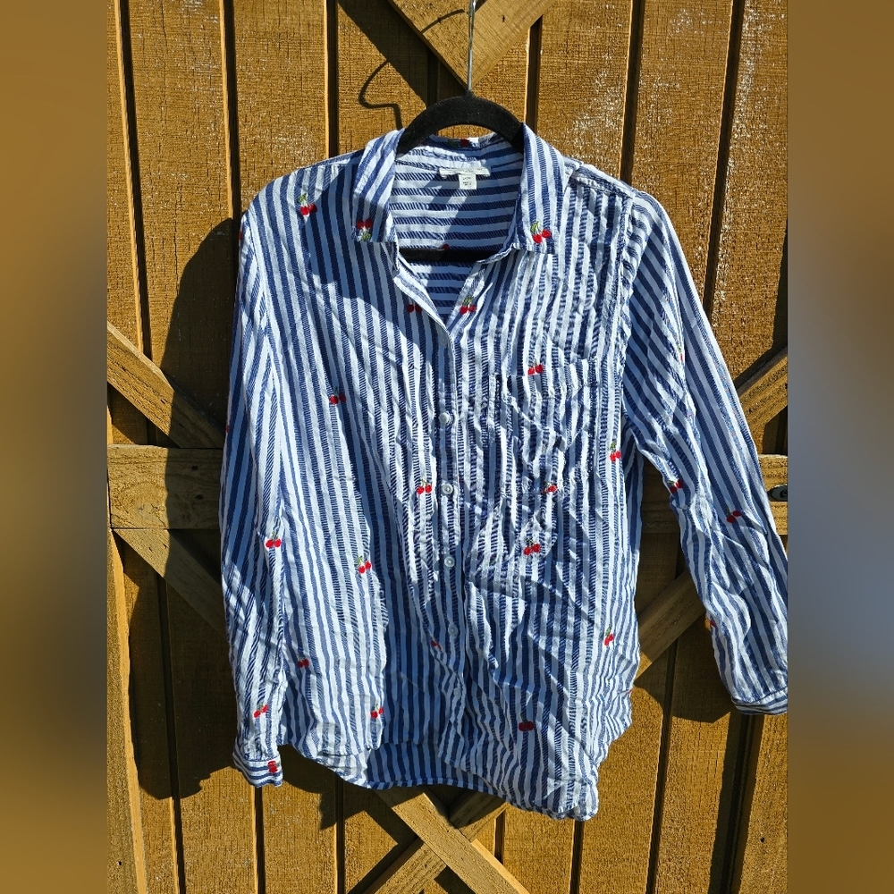 beachlunchlounge Blue Striped Shirt with Red Details